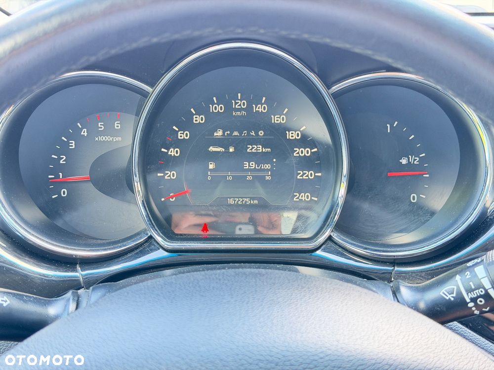 Kia Ceed 1.6 CRDi 136 ISG Platinum Edition - 19