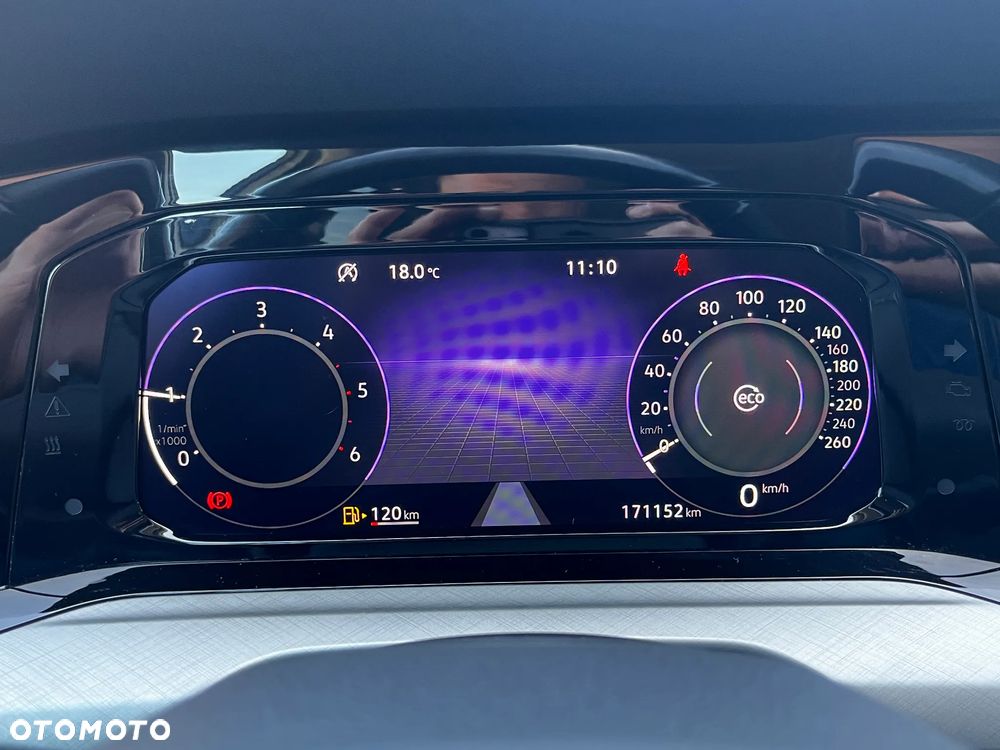 Volkswagen Golf 2.0 TDI Style - 29