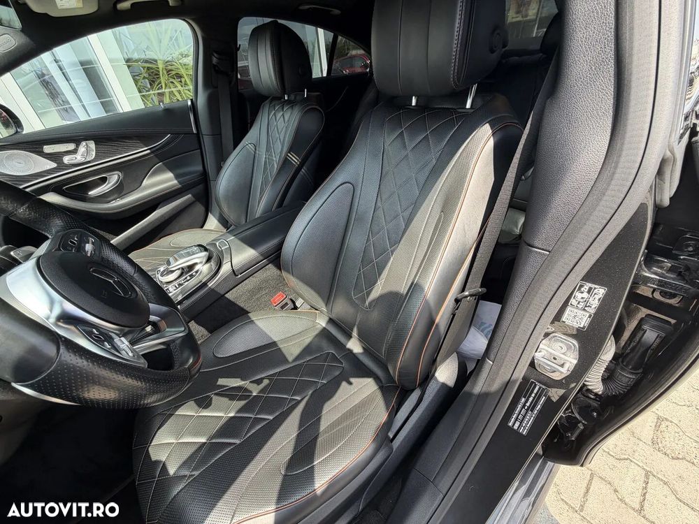 Mercedes-Benz CLS - 24