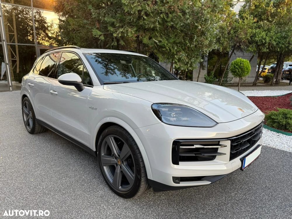 Porsche Cayenne E-Hybrid - 3