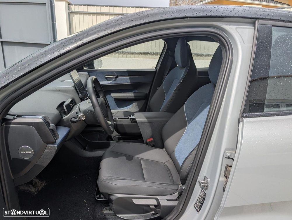 Volvo EX30 69 kWh Single Motor Extended Range Plus - 7