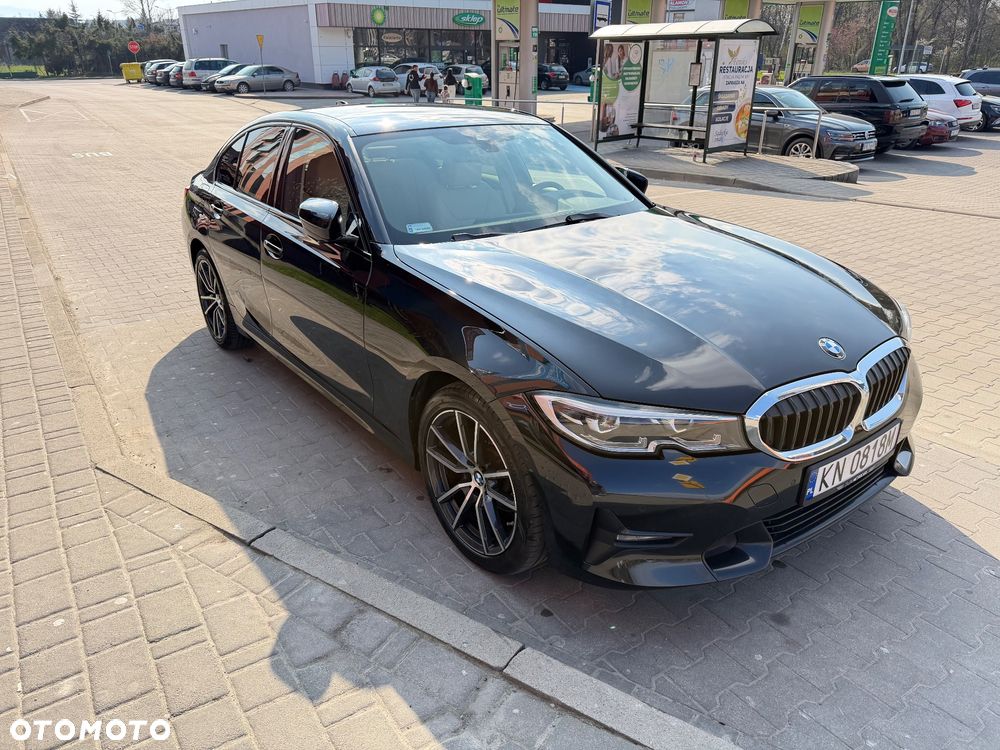 BMW Seria 3 320d Sport Line Shadow - 1