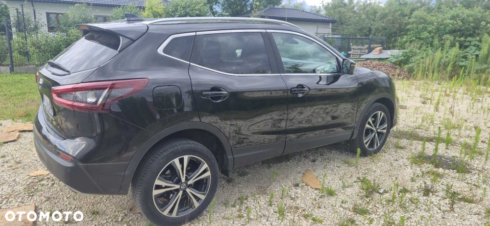 Nissan Qashqai - 2