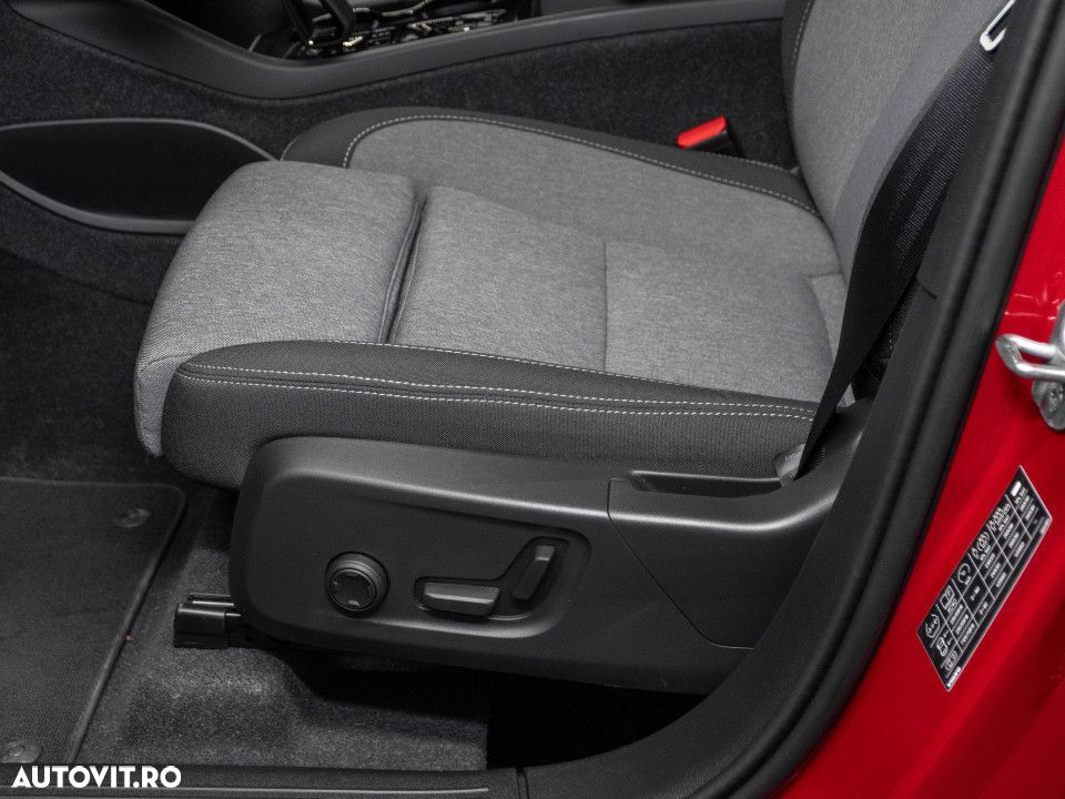 VOLVO XC40 2023 — imagine 21