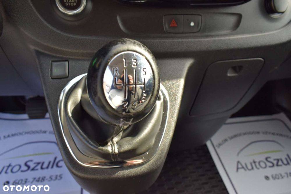 Opel Vivaro - 33