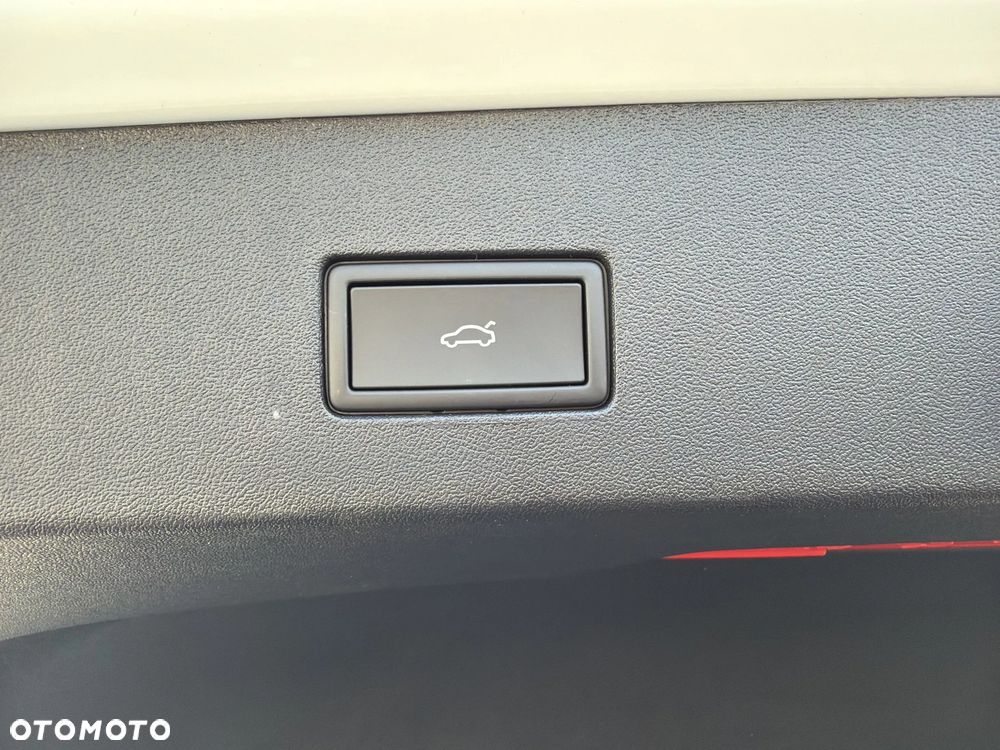 Volkswagen Tayron 1.5 TSI eHybrid PHEV 150kW Elegance DSG - 20