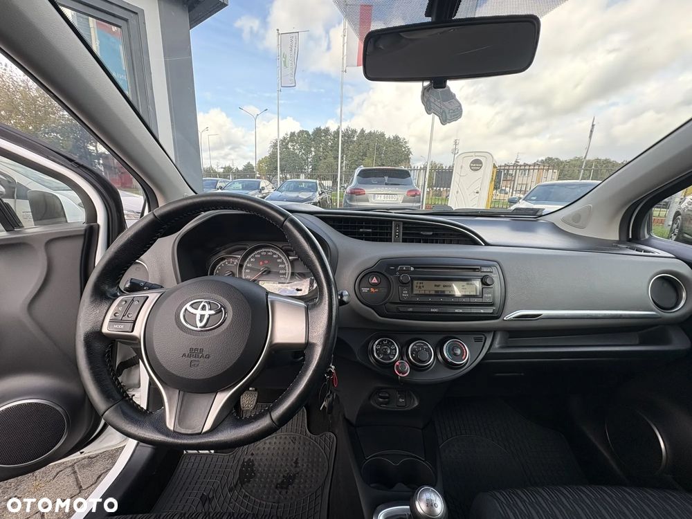 Toyota Yaris 2015