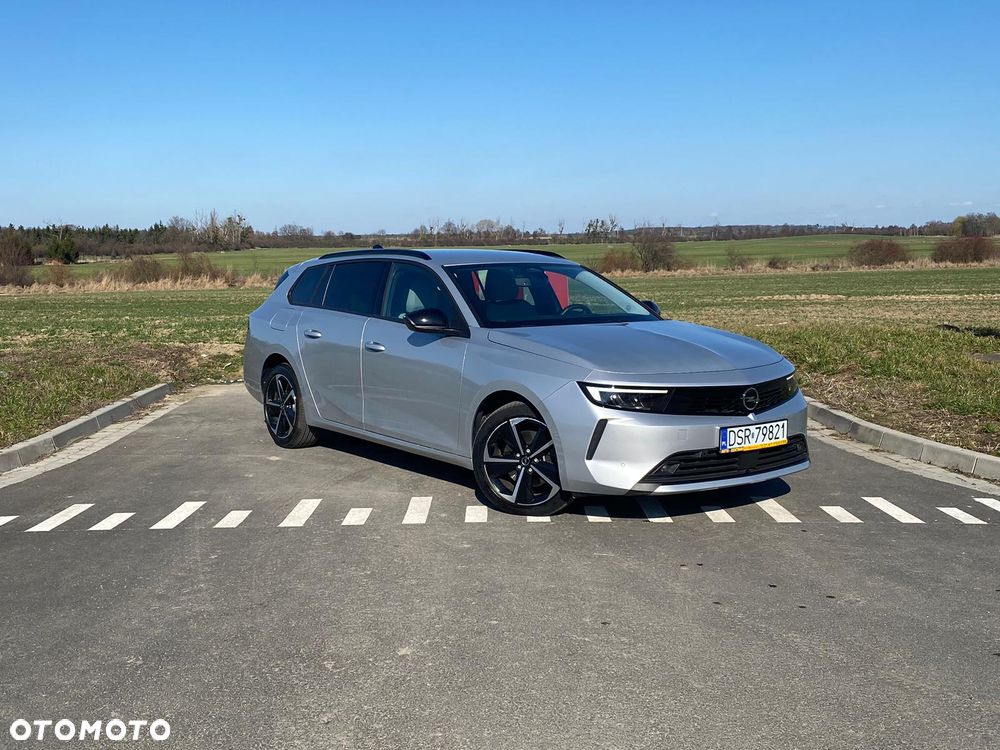 Opel Astra 1.5 D Automatik Business Elegance - 1