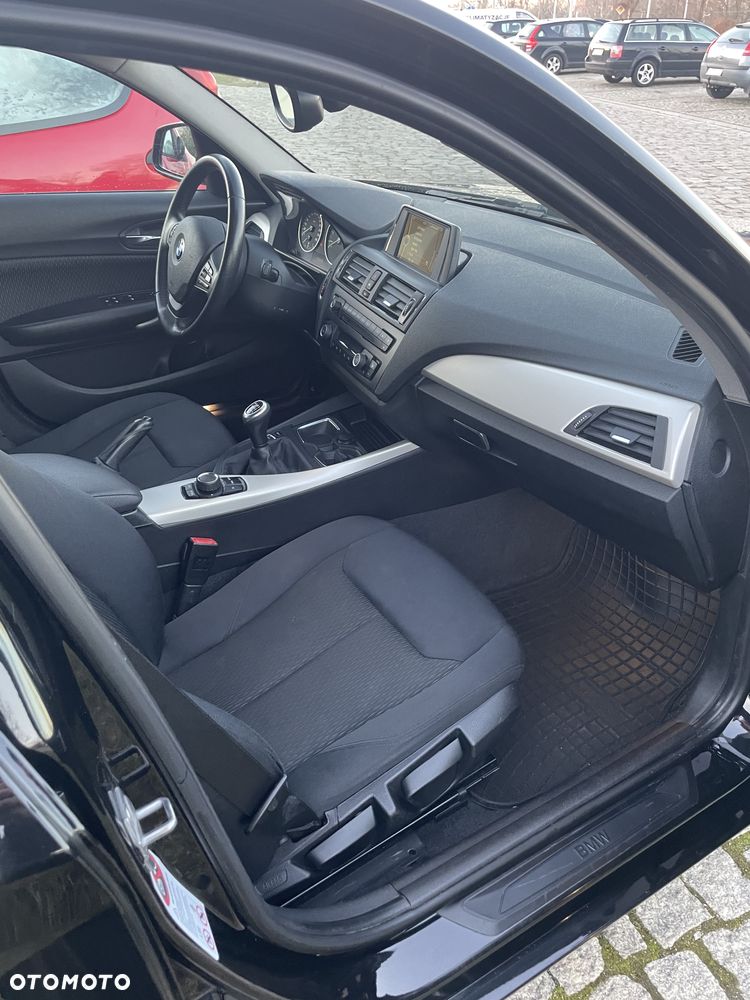 BMW Seria 1 - 15