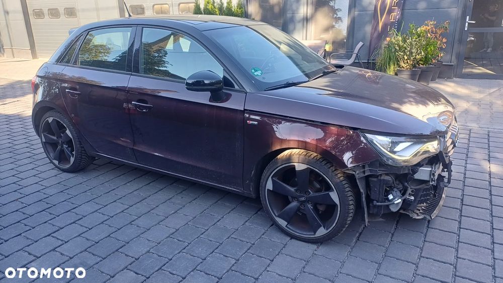 Audi A1 Sportback 1.6 TDI S tronic S line Sportpaket - 5