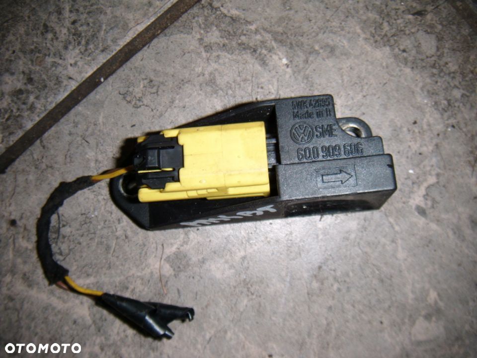 VW passat b5 sensor airbag boczny nr 3b4959793 - 1