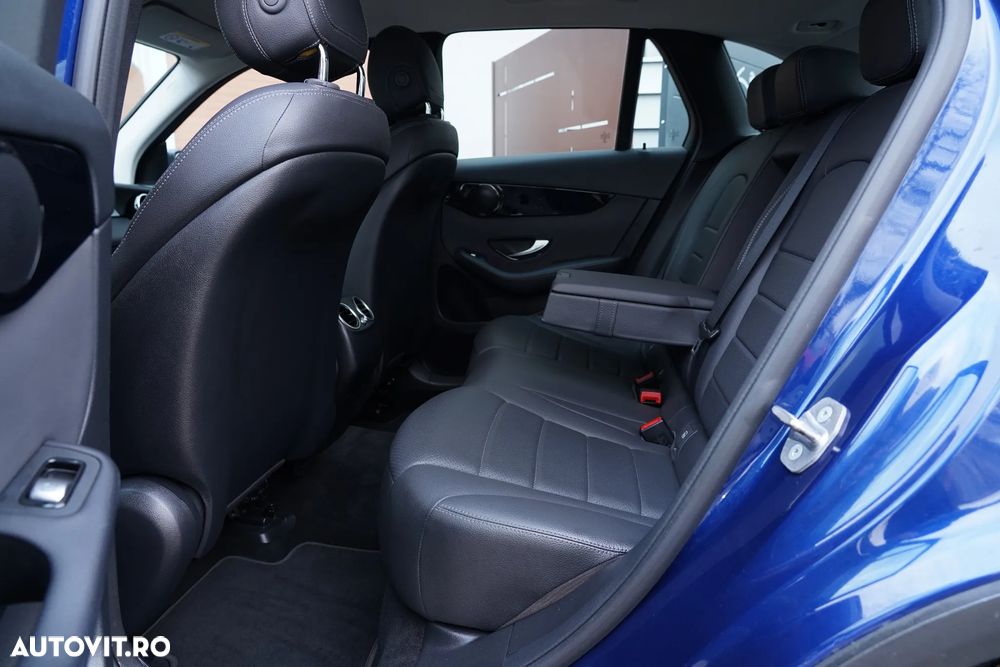 Mercedes-Benz GLC 220 d 4Matic 9G-TRONIC Exclusive - 8