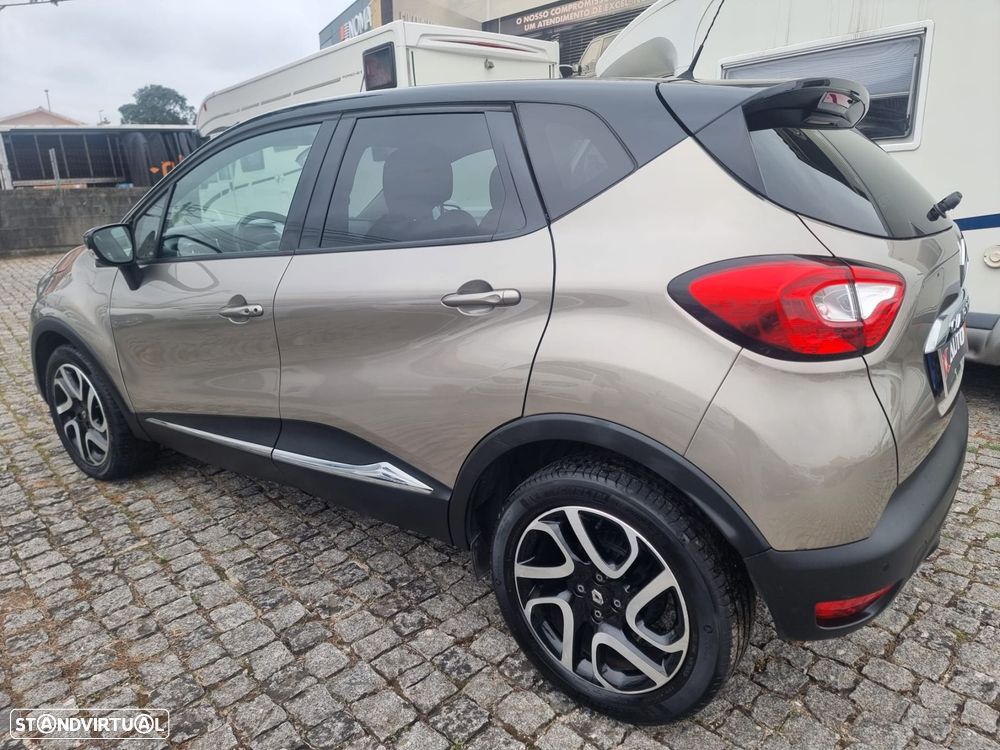 Renault Captur 1.5 dCi Exclusive - 3