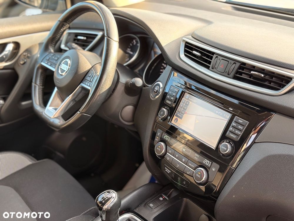 Nissan Qashqai 1.5 dCi Tekna EU6 - 22