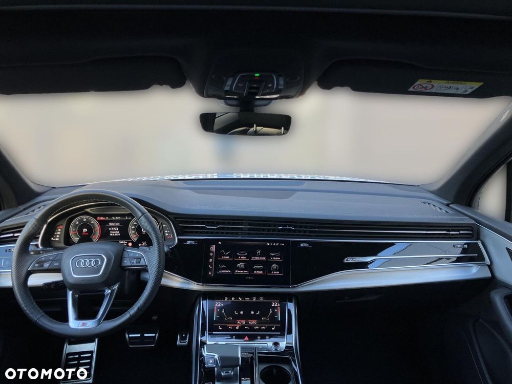 Audi Q7 - 9