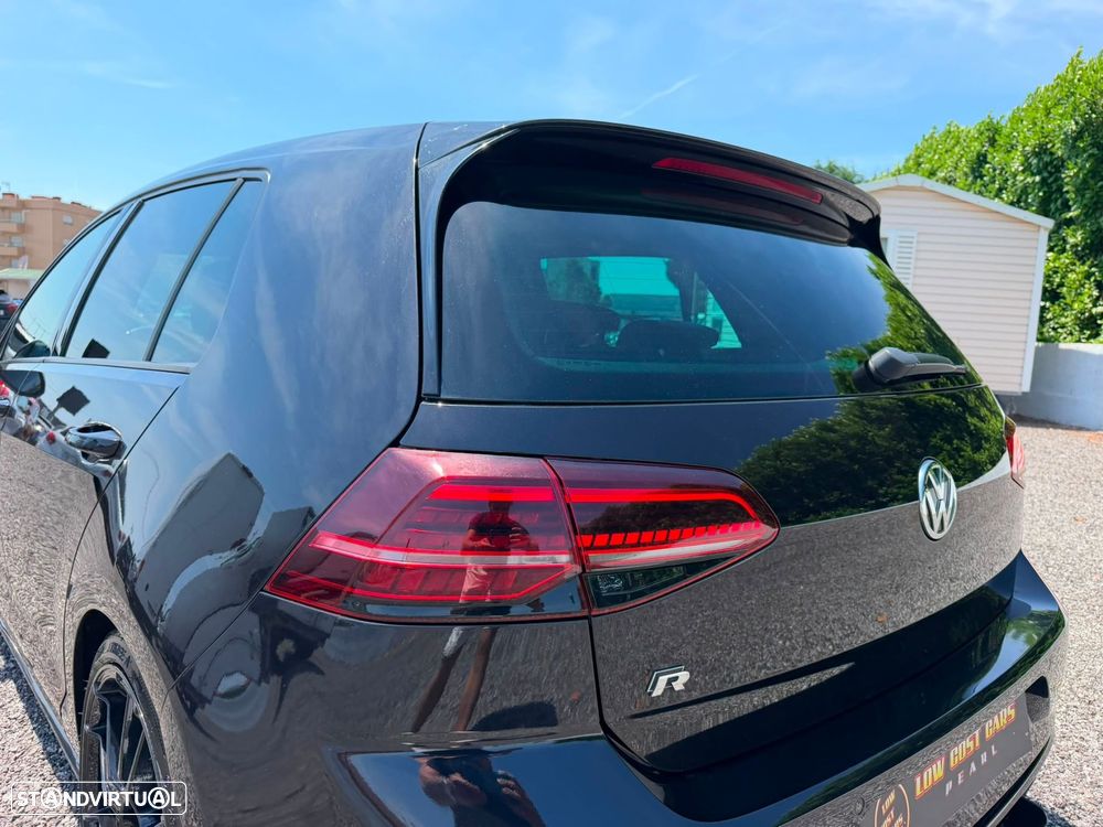 VW Golf 2.0 TSI R DSG - 31