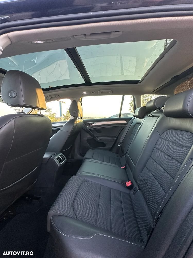 Volkswagen Golf 2.0 BlueTDI Comfortline - 11