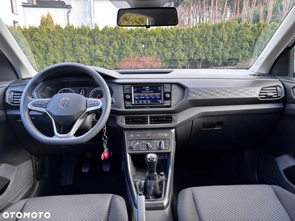 Volkswagen T-Cross - 16
