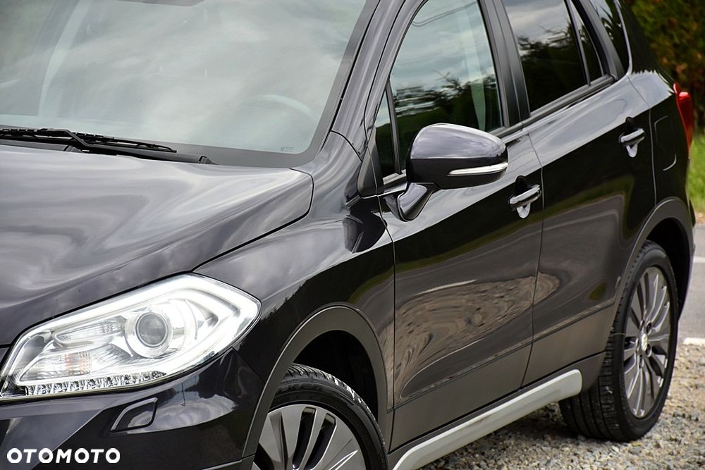 Suzuki SX4 S-Cross 1.6 DDiS 4x4 Comfort+ - 10