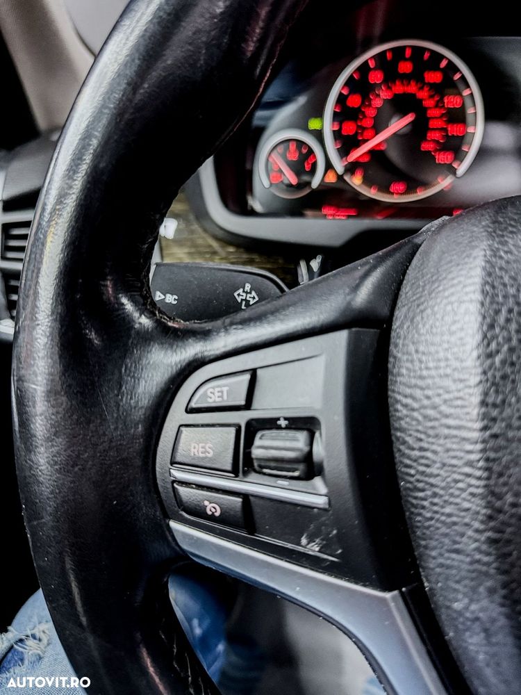 BMW X5 xDrive35i - 18