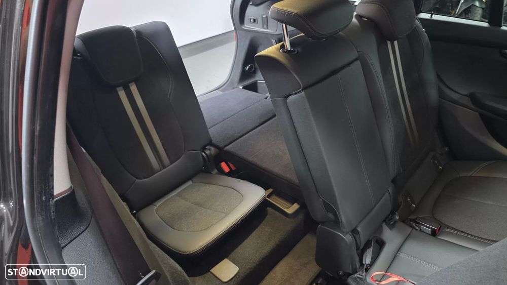 BMW 218 Gran Tourer i 7L Line Sport - 39