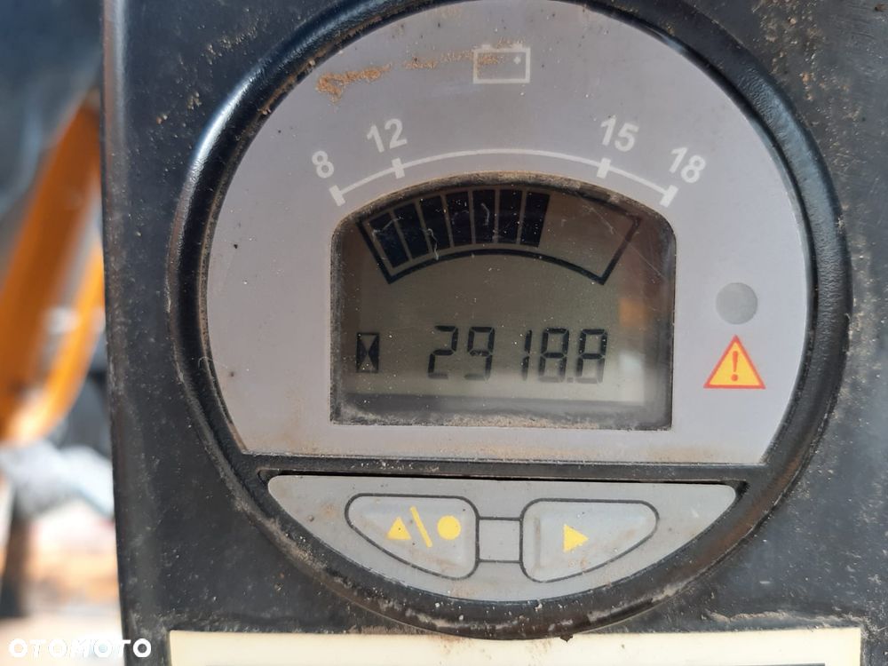 Thwaites Mach866 - 8