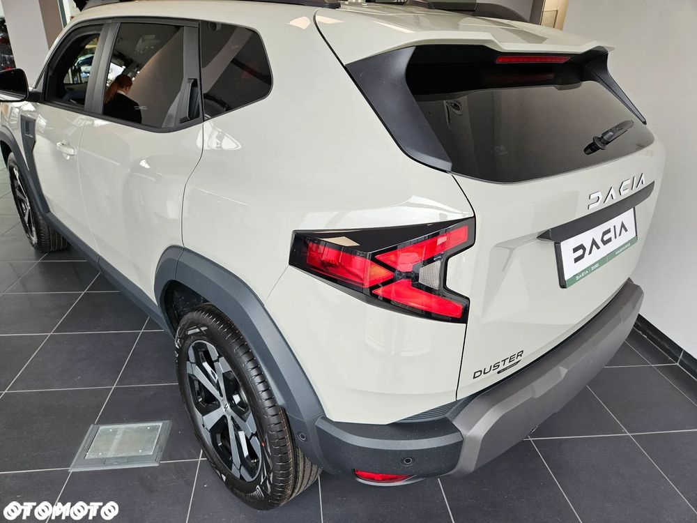 Dacia Duster 1.8 Full Hybrid 155 Journey MMT - 18