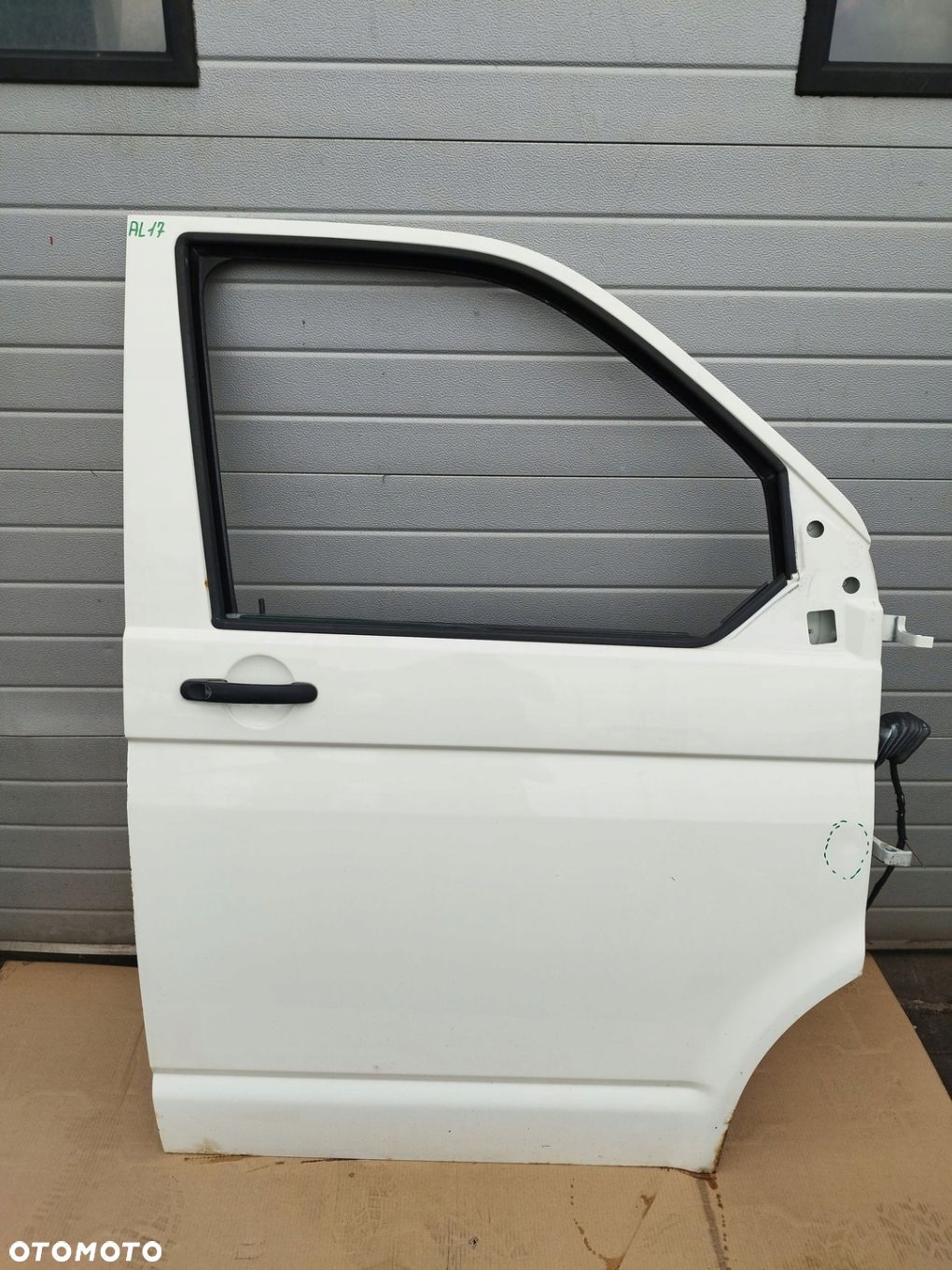 DRZWI PRZEDNIE PRZOD PRAWE VW TRANSPORTER T5 AL17 - 1
