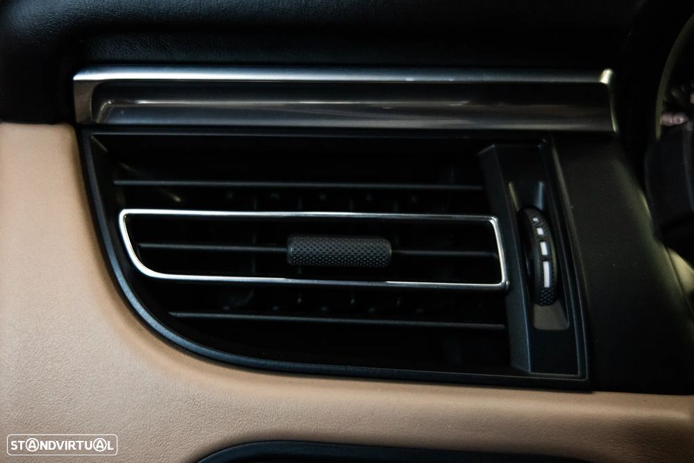 Porsche Macan Standard - 36