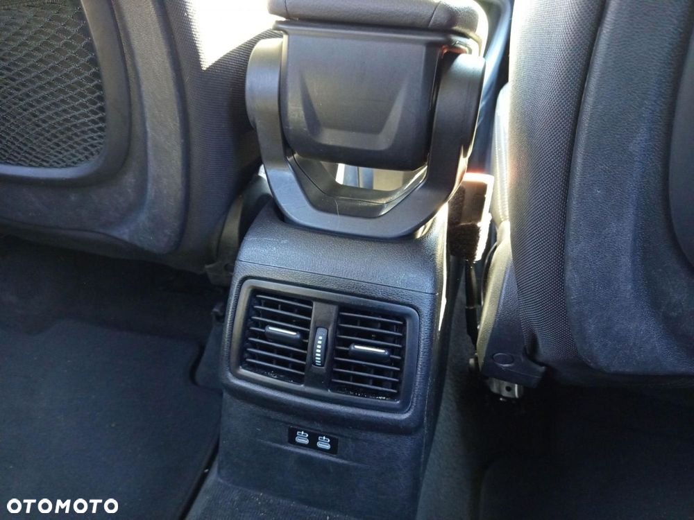 BMW X1 - 20