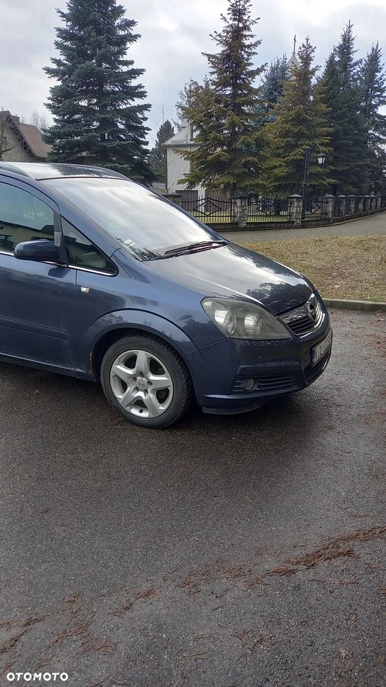 Opel Zafira 1.8 Elegance - 2
