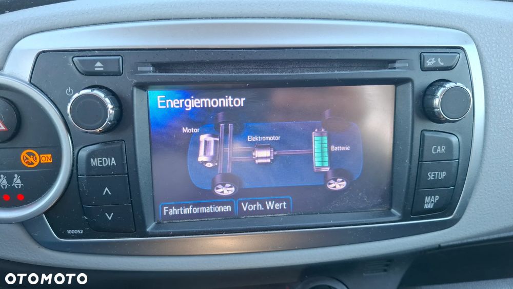 Toyota Yaris 1.5 VVT-i Comfort - 14