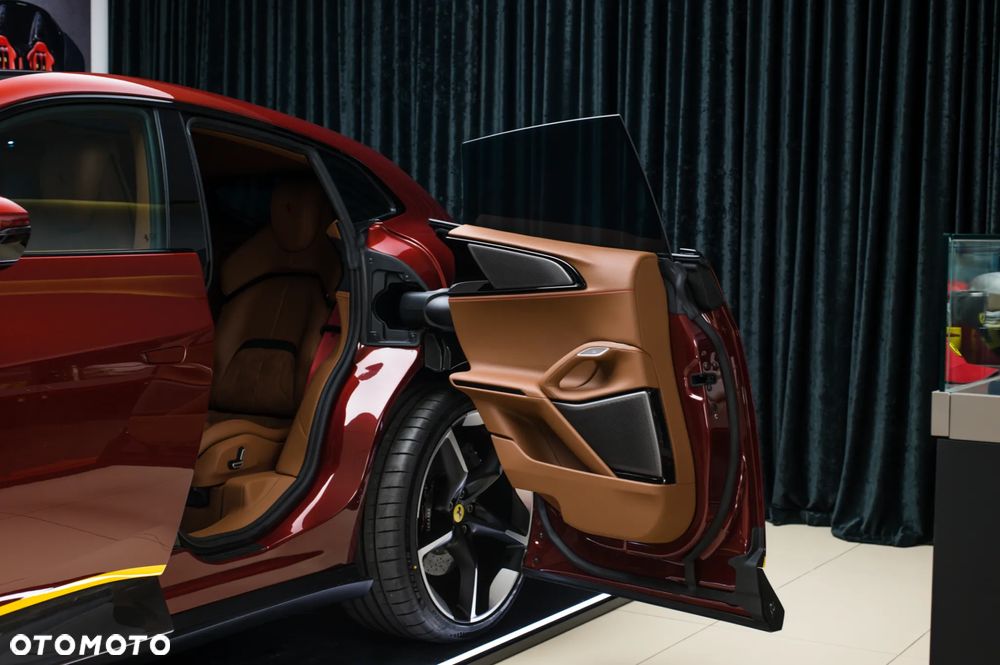 Ferrari Purosangue - 33