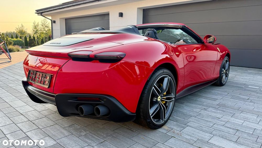 Ferrari Roma Spider - 3