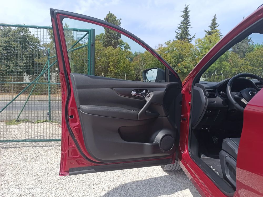 Nissan Qashqai 1.3 DIG-T Tekna Premium - 12