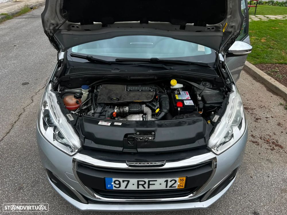Peugeot 208 1.6 BlueHDi Style - 12