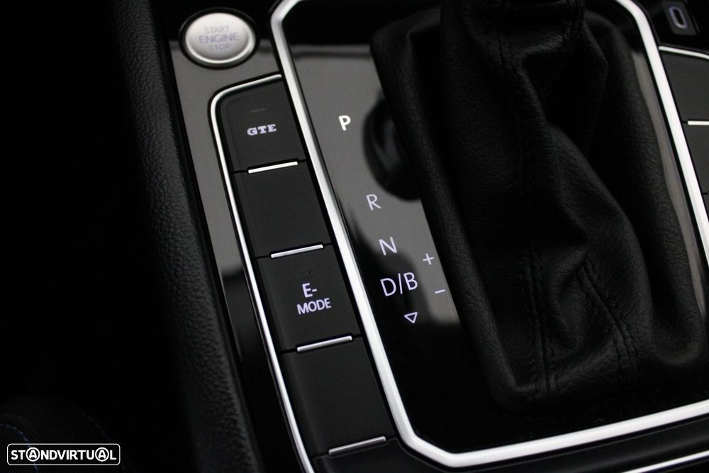Volkswagen Passat Variant 1.4 TSI GTE Plug-in — fotografia 28