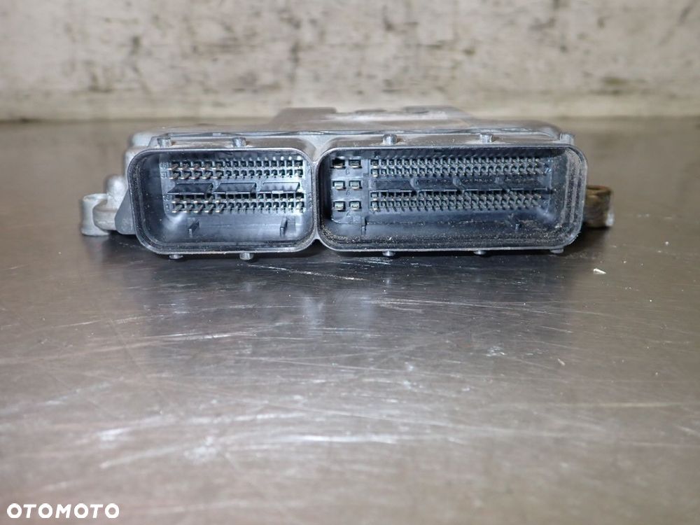 KOMPUTER SILNIKA ALFA ROMEO 159 51795850 - 1