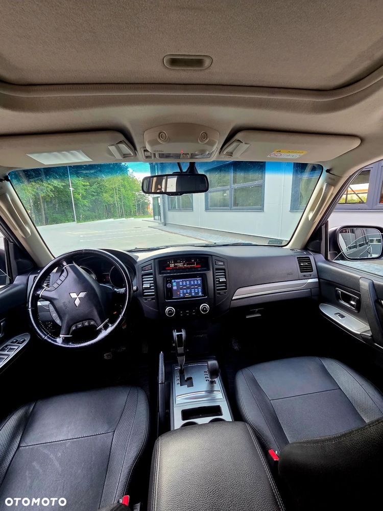 Mitsubishi Pajero 3.2 DID Instyle - 9