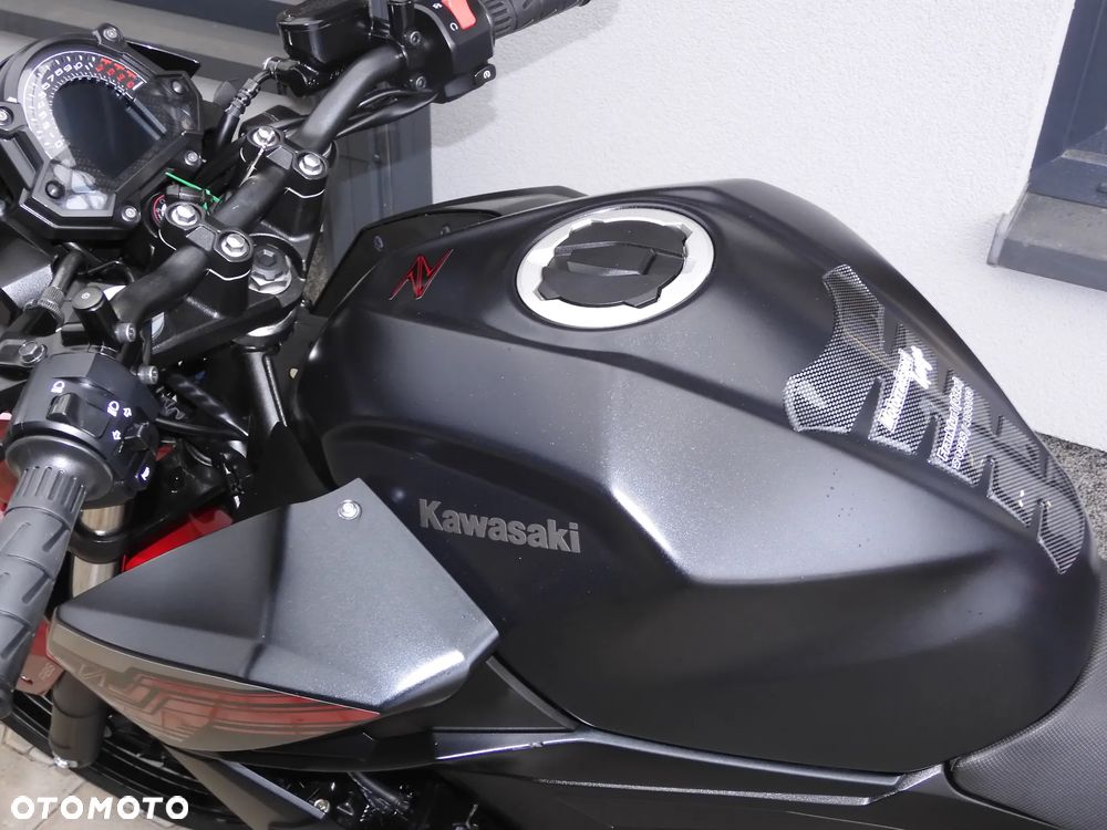 Kawasaki Z - 26