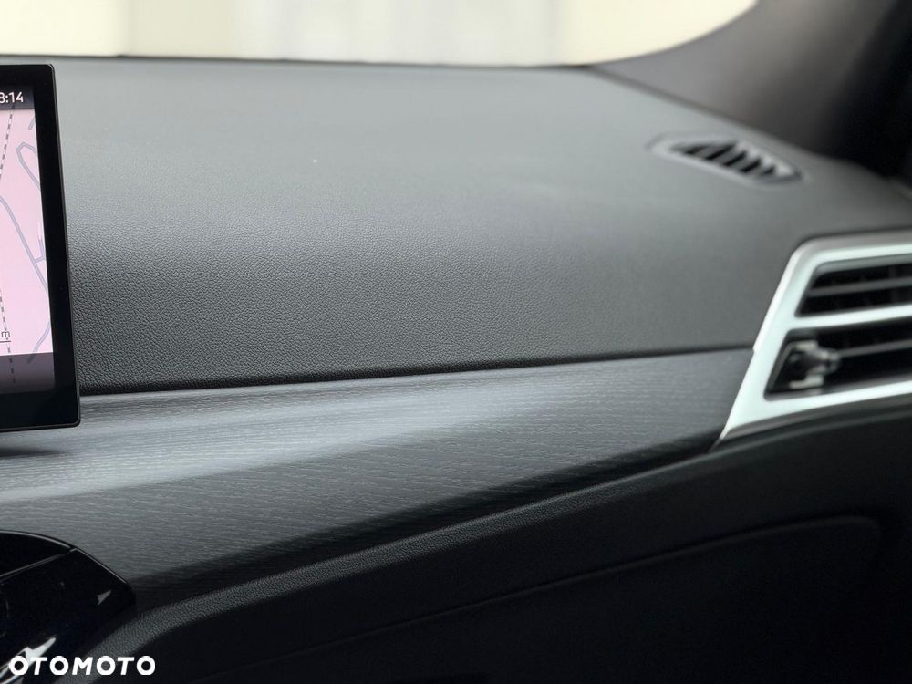 BMW Seria 3 - 24