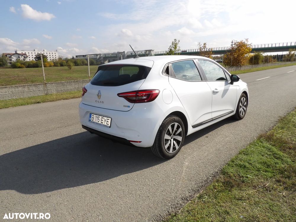 Renault Clio - 6