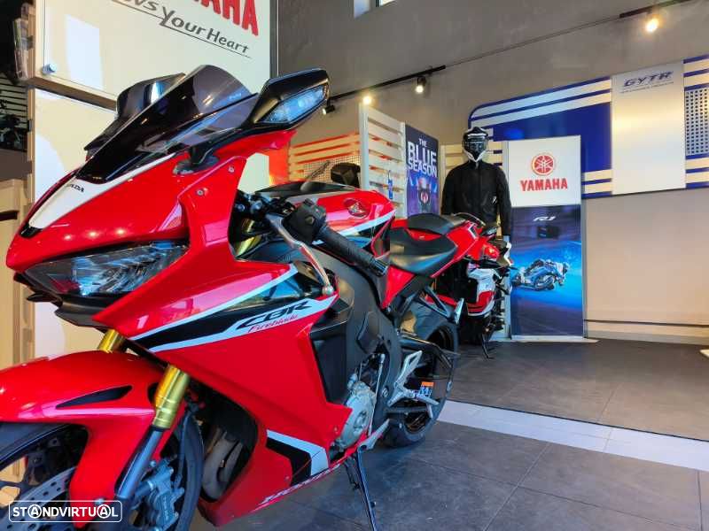 Honda CBR 1000 RA - 5