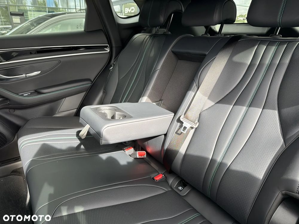 BYD Seal U - 16