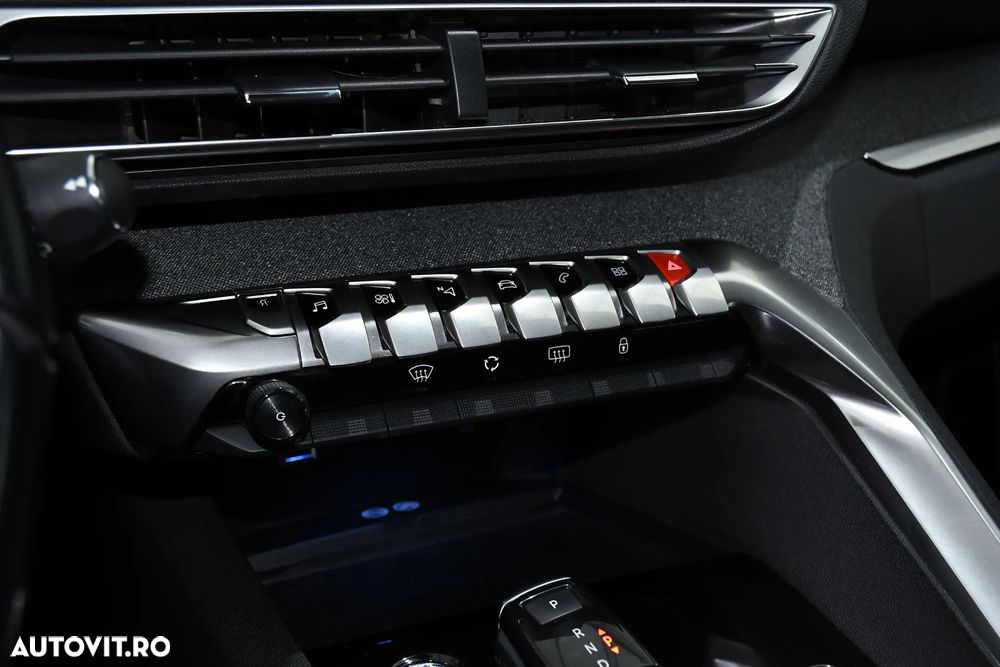 Peugeot 5008 1.2 Puretech Turbo s&s EAT8 Allure - 30