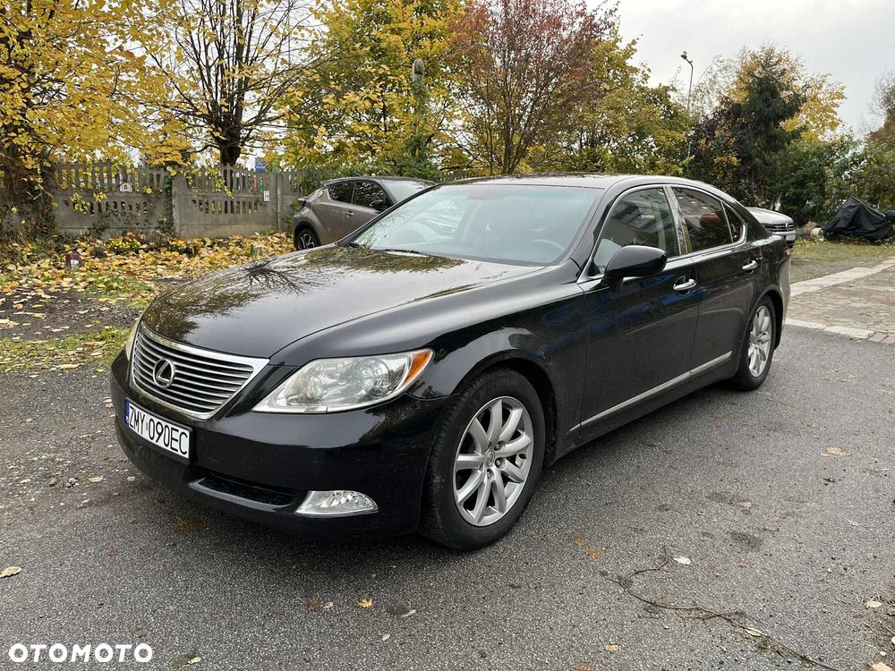Lexus LS 460 - 1