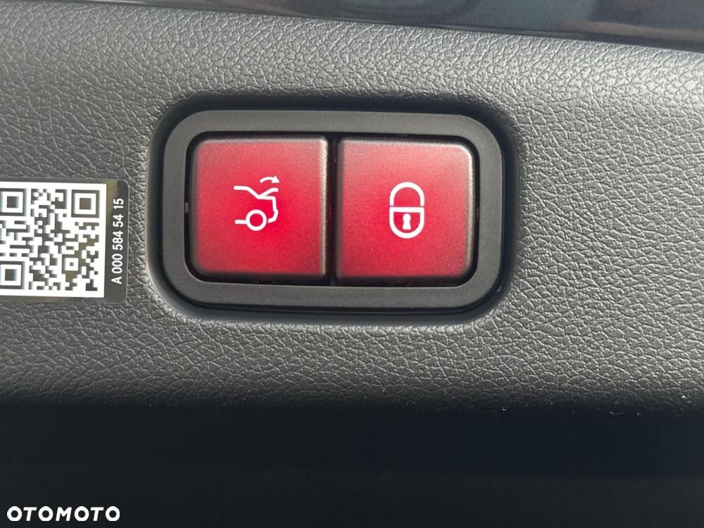 Mercedes-Benz Klasa E - 20