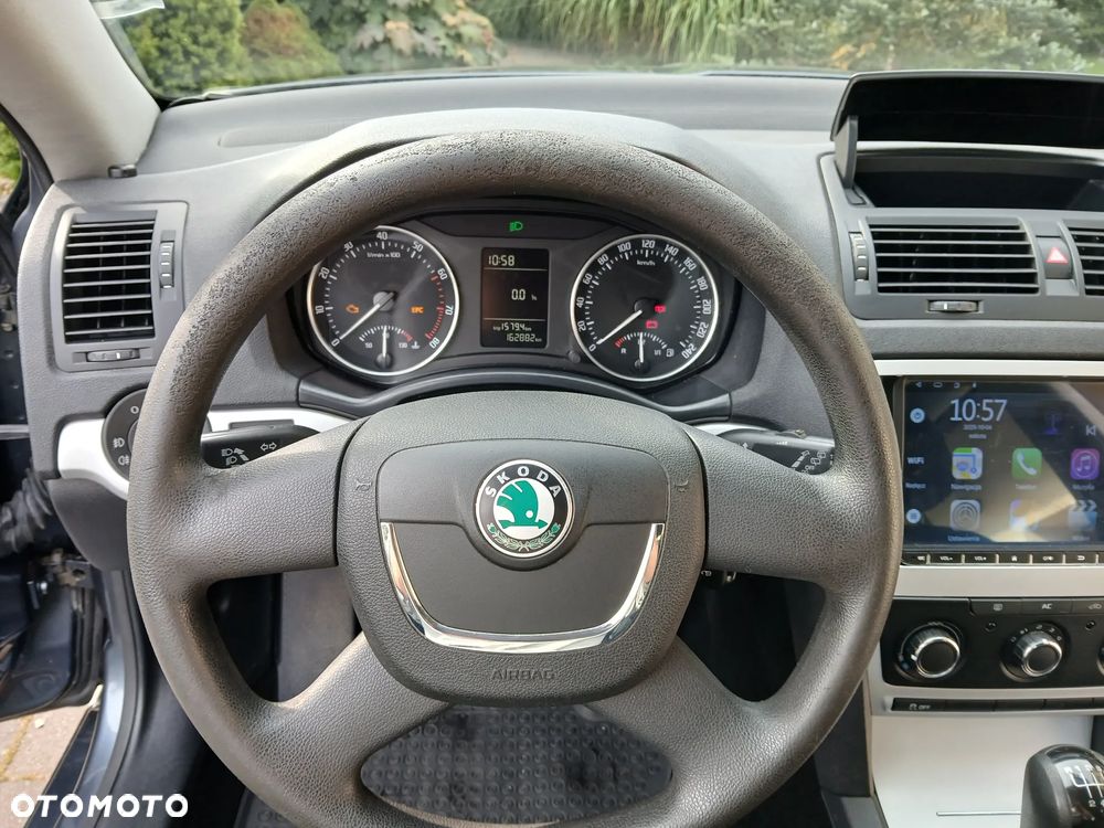 Skoda Octavia 1.4 TSI Ambiente - 11