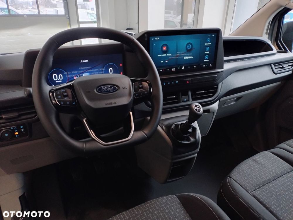 Ford Transit Custom - 11