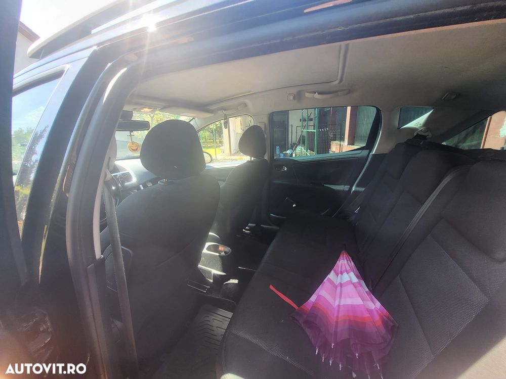 Peugeot 207 1.6 HDI Trendy - 11